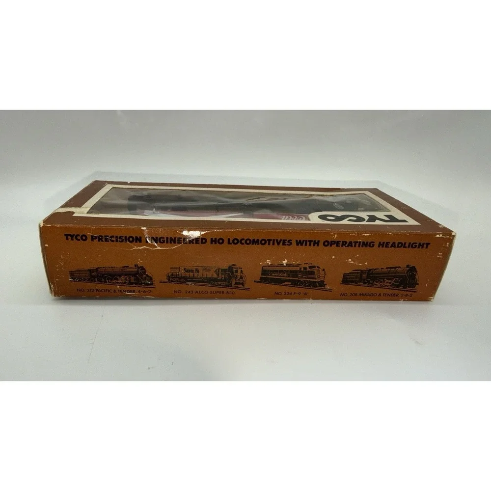 TYCO HO Model Train Vintage 1970s Coca Cola Tank Car 315L Box Set Railroad